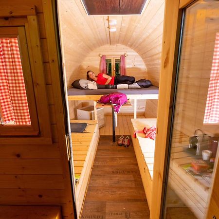 Fasshotel Westernwagen, Beheizt 2-3 Personen Kirchensittenbach ภายนอก รูปภาพ